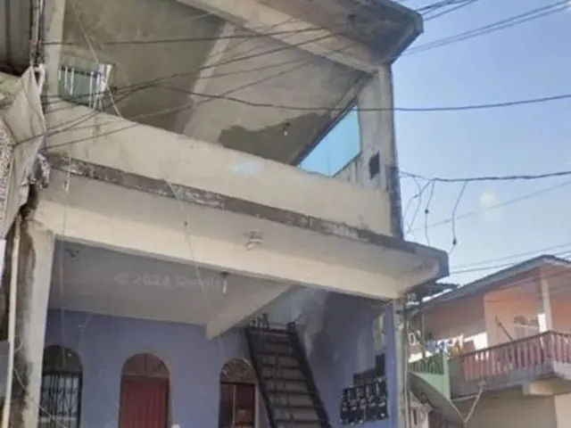 Imagem: Vende-Se Prédio de Três Andares