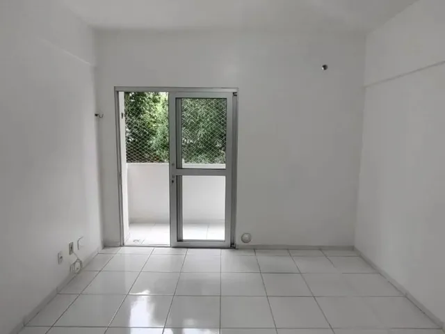 Imagem 2: 2/4 no Aleixo, 2 Vagas de Garagem, Próximo Ao Fórum, Condomínio Jardim Imperial