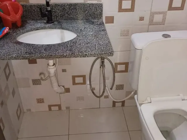 Imagem 8: Nova Floresta - Casa Parcelada/ 4 Quartos