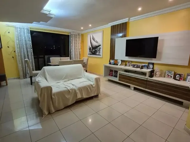 Imagem 2: Imóvel para Venda Tem 117 Metros Quadrados com 3 Quartos em Adrianópolis - Manaus - Am