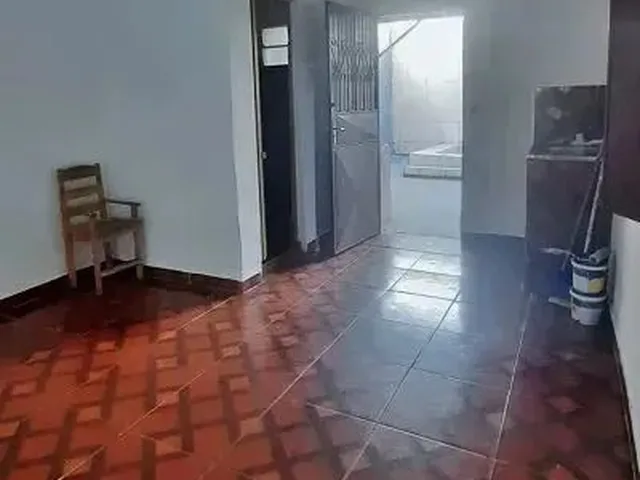 Imagem 6: Prédio com 2 Casas, Piscina. Coroado, Próx Ao Spa. Venda