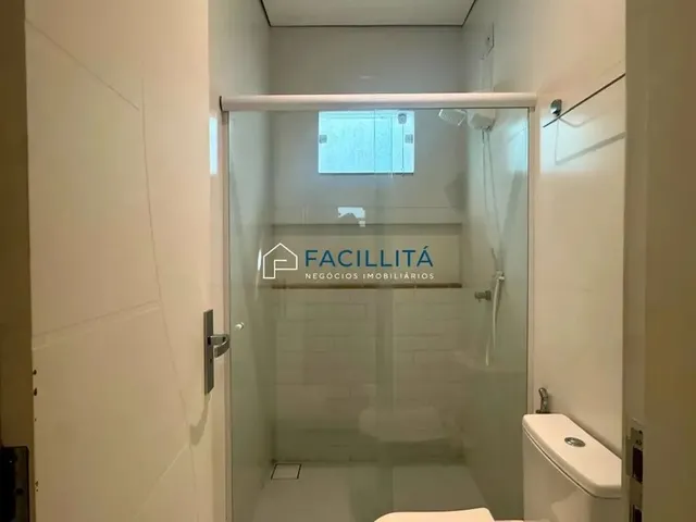Imagem 2: Casa Moderna com Piscina À Venda,Conforto e Localização Privilegiada no Parque Das