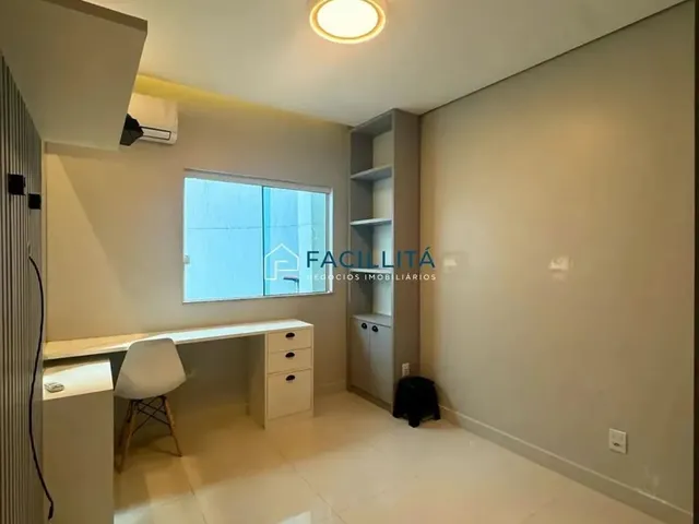 Imagem 8: Casa Moderna com Piscina À Venda,Conforto e Localização Privilegiada no Parque Das