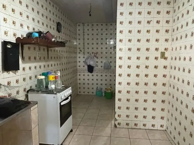 Imagem 7: Oportunidade! Vendo Casa 300M ², 2 Andares com 7 Quartos no Japiim