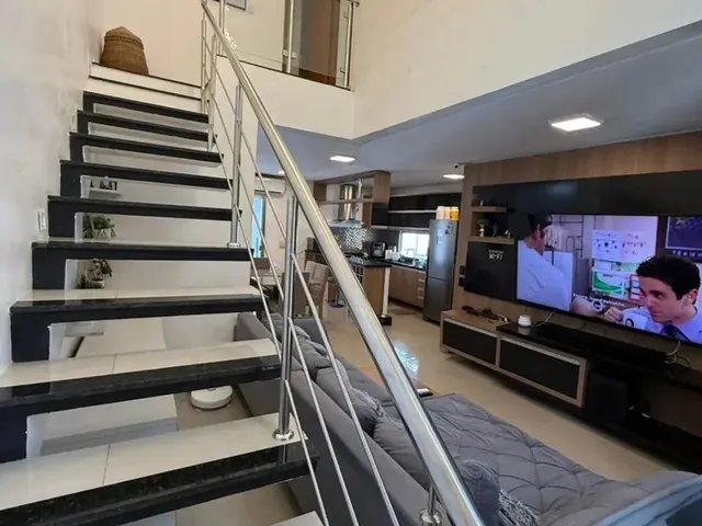 Imagem 13: Casa Duplex no Condomínio Morada dos Nobres com 3 Quartos 1 Suíte / Piscina / Energia