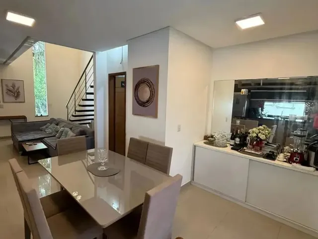 Imagem 7: Casa Duplex no Condomínio Morada dos Nobres com 3 Quartos 1 Suíte / Piscina / Energia