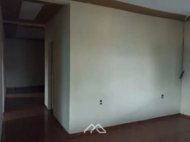 Imagem 5: Casa com 3 Quartos + 9 Apartamentos Gerando Renda de R$4500 - Campos Sales