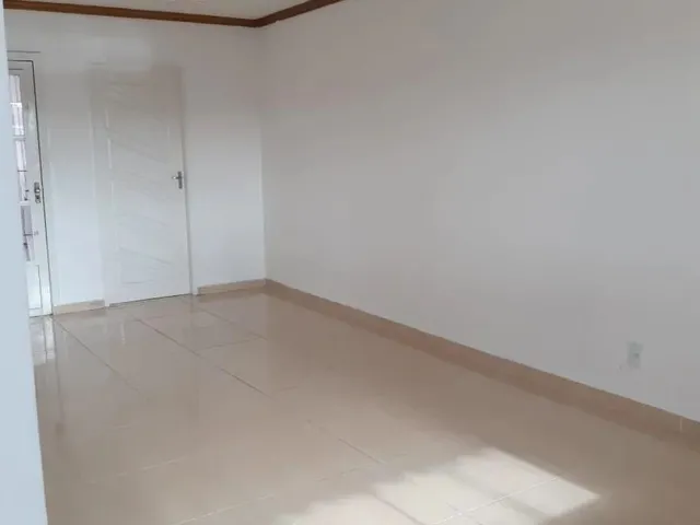 Imagem 6: Vendo Excelente Casa Duplex com 7 Dormitórios no Dom Pedro