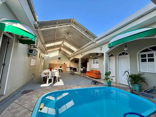 Imagem 4: Casa 6 Quartos Av das Torres C/ Placa Solar Poço Artesiano Garagem Ampla Piscina