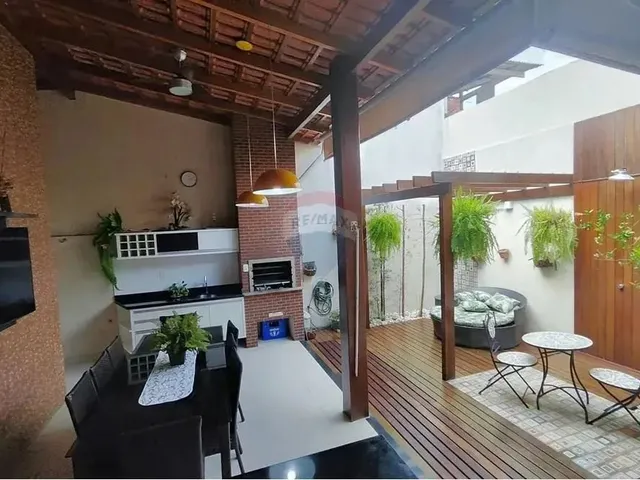 Imagem 15: Casa no Aleixo com 4 Quartos, Sendo 3 Suítes Moderna e em Excelente Localização