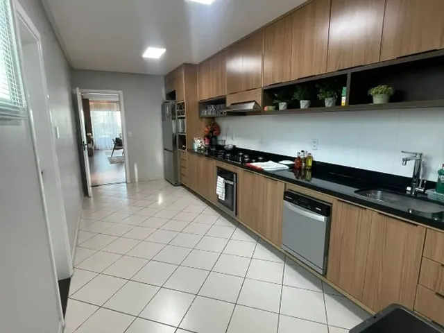 Imagem 9: Condomínio Solar Tapajós - 230M² - 4 Suítes - Adrianópolis