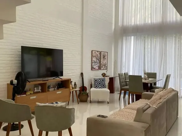 Imagem: Casa a Venda no Condomínio Tiradentes