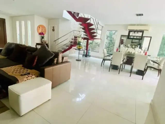 Imagem 2: Linda Casa Duplex de 380M², com 03 Suítes Renaissance - Chapada