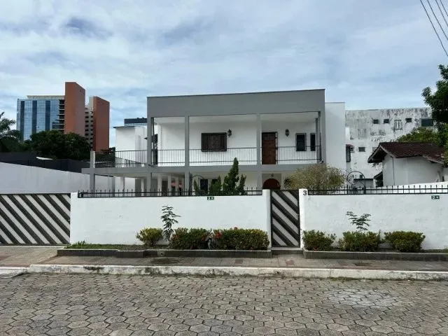 Imagem 1: Condominio Le Villa Blanc 800M² C/ 4 Quartos Proximo Ao Amazonas Shopping