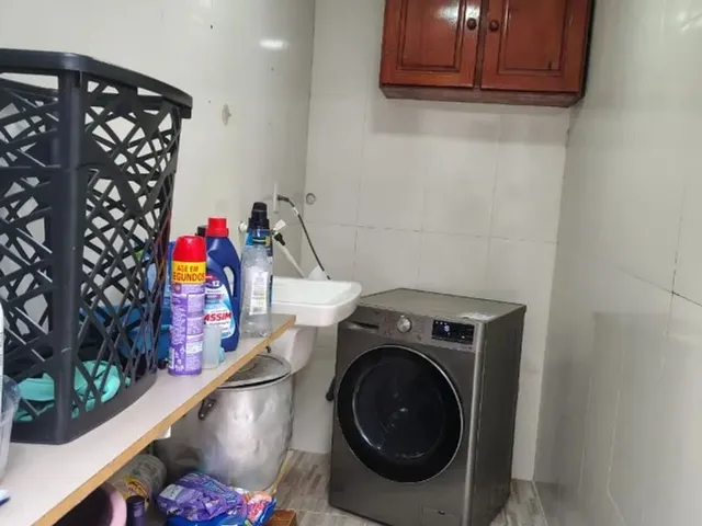 Imagem 6: Casa Térrea Moderna e Confortável (1 Master + 2 Semi-Suítes) no Condomínio Forest Hill