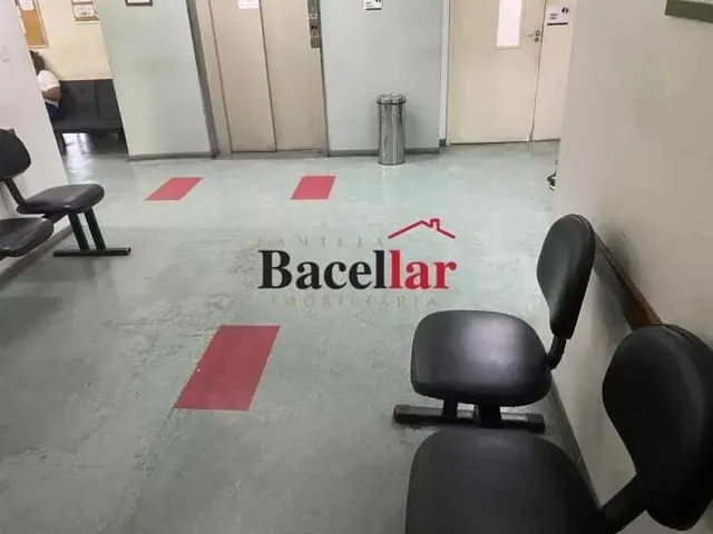 Imagem: Prédio Padrão Luxo 3 Andares Clinica Médica