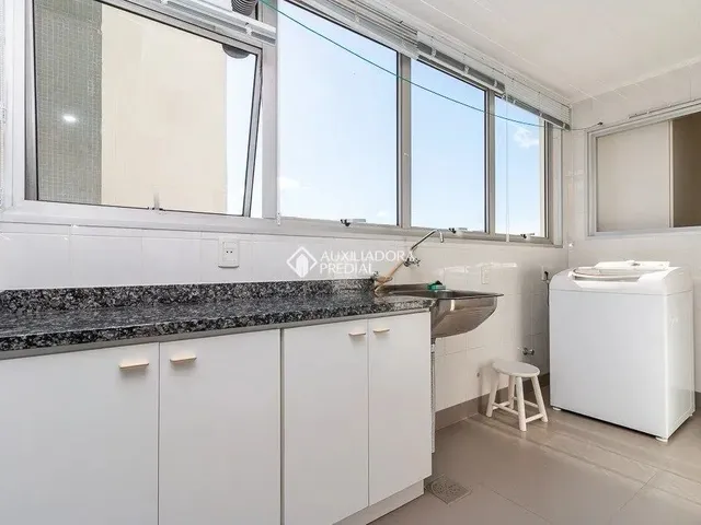 Imagem 13: Imóvel para Venda Tem 139 Metros Quadrados com 3 Quartos em Moinhos de Vento - Porto