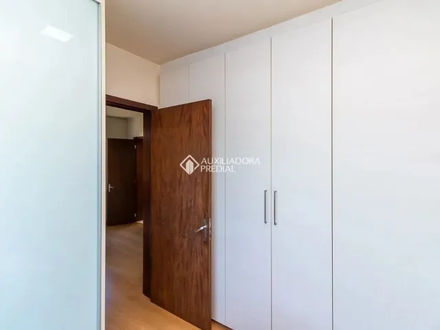 Imagem 9: Imóvel para Venda Tem 139 Metros Quadrados com 3 Quartos em Moinhos de Vento - Porto