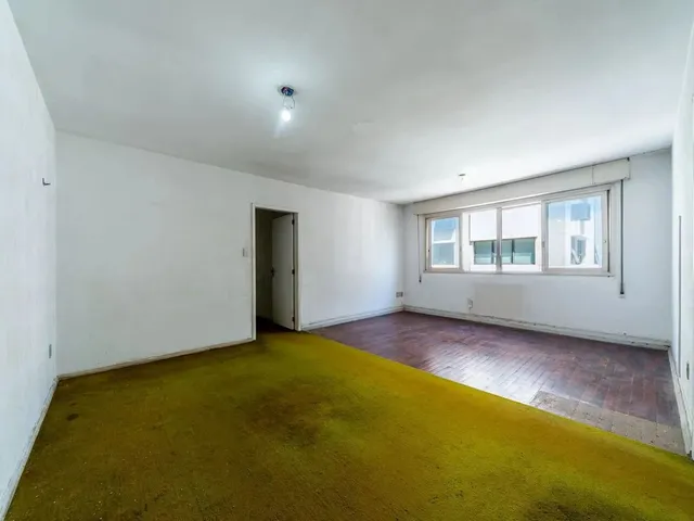 Imagem: Apartamento para Reformar na Av.carlos Gomes