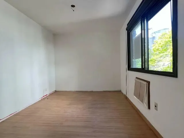Imagem 5: Apartamento 3 Dormitórios Eça Queiroz Petropolis