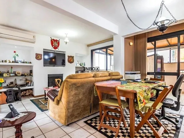 Imagem 4: Cobertura Triplex Mobiliada em Petrópolis - 207M², 3 Quartos e Vista Ampla