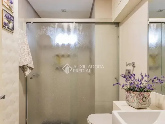 Imagem 16: Imóvel para Venda com 67 Metros Quadrados com 2 Quartos em Moinhos de Vento - Porto
