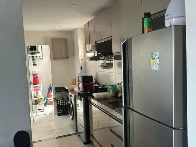 Imagem 10: Vendo Apto no Ed. Montfort, C/ 2 Quartos, Sendo 1 Suíte, Sala de Estar/Jantar, Cozinha E