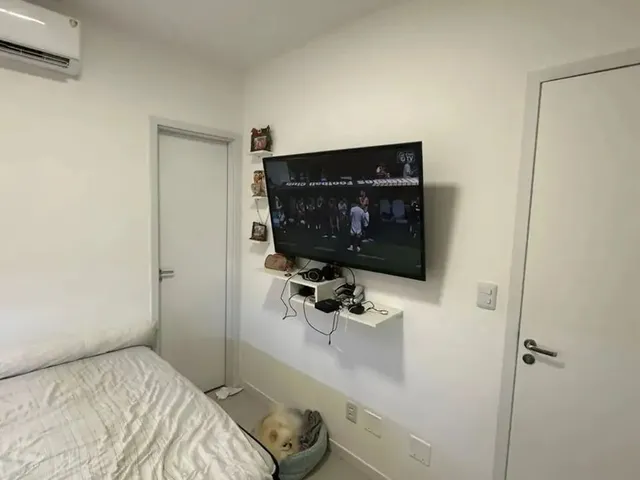 Imagem 12: Vendo Apto no Ed. Montfort, C/ 2 Quartos, Sendo 1 Suíte, Sala de Estar/Jantar, Cozinha E