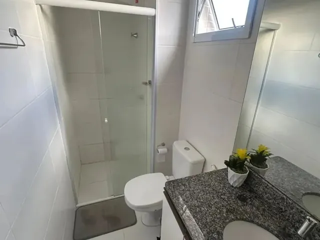 Imagem 15: Vendo Apto no Ed. Montfort, C/ 2 Quartos, Sendo 1 Suíte, Sala de Estar/Jantar, Cozinha E