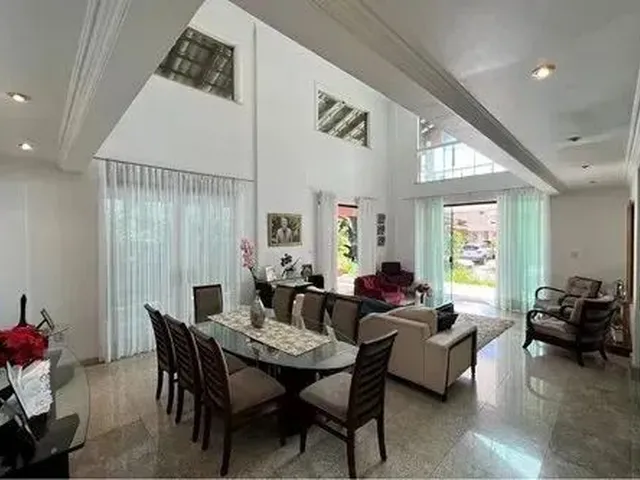 Imagem: Casa com 05 Quartos no Greenville