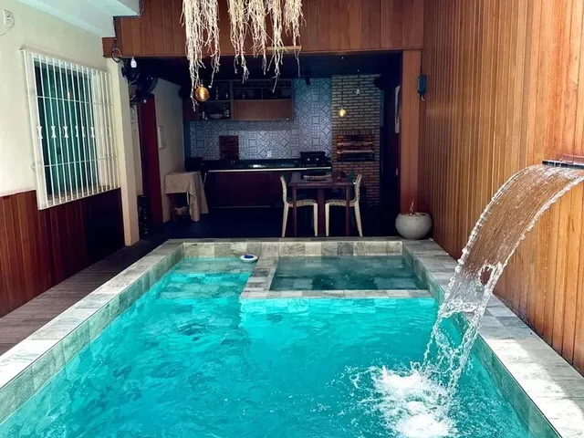 Imagem: Casa em Vila Fechada