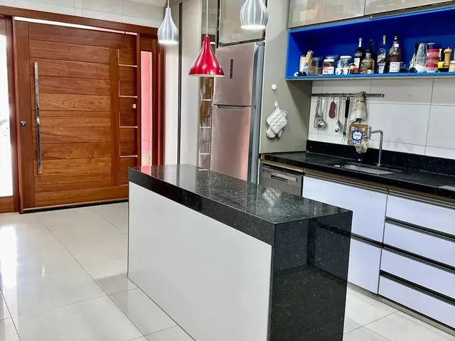 Imagem 12: Casa em Vila Fechada