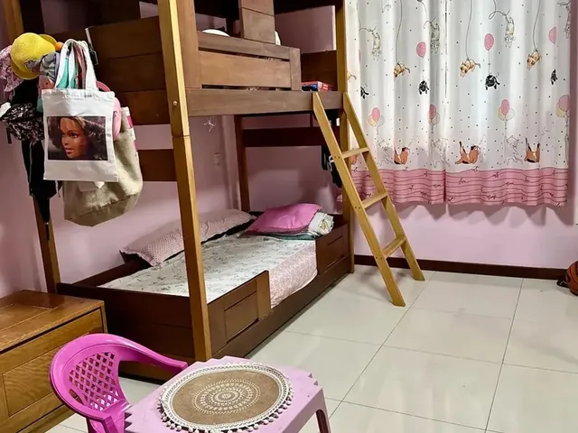 Imagem 4: Casa em Vila Fechada