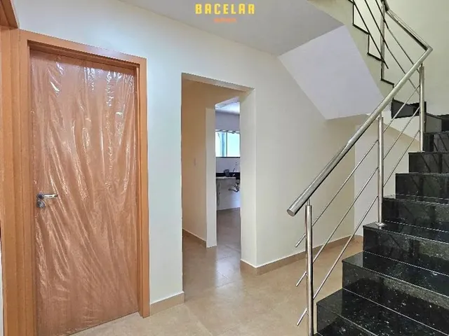 Imagem: Bacelar Imóveis Vende Casa Duplex no Cidade