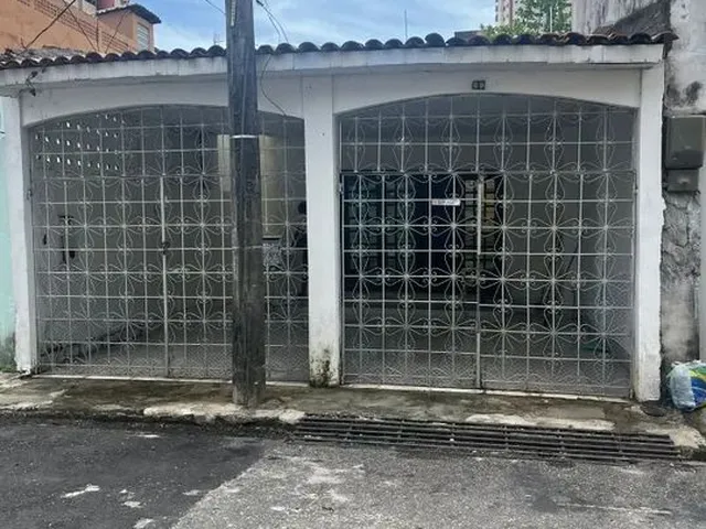 Imagem: Casa 4/4, Documentado, no Umarizal