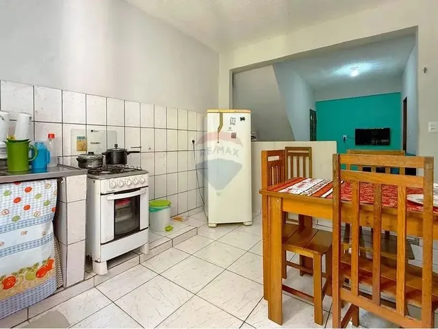 Imagem 9: Casa de Três Pavimentos À Venda no Bairro da Pedreira