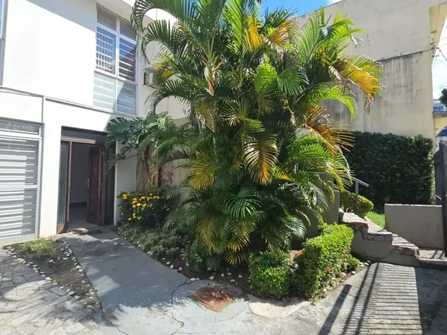 Imagem: Casa À Venda na Alameda Cheden Bittar em