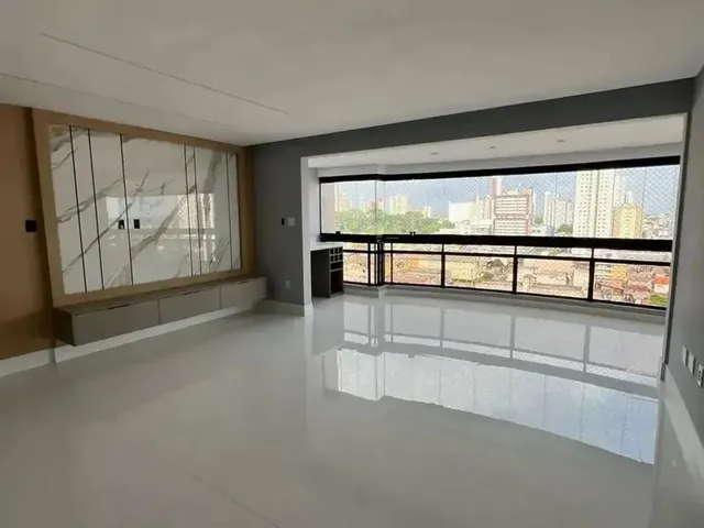 Imagem: Palácio Real Belíssimo Apartamento Andar