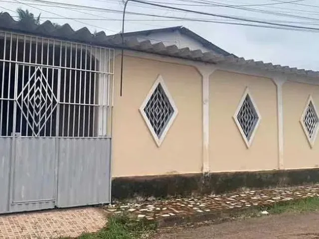 Imagem: Vende Se Casa em Icoaraci