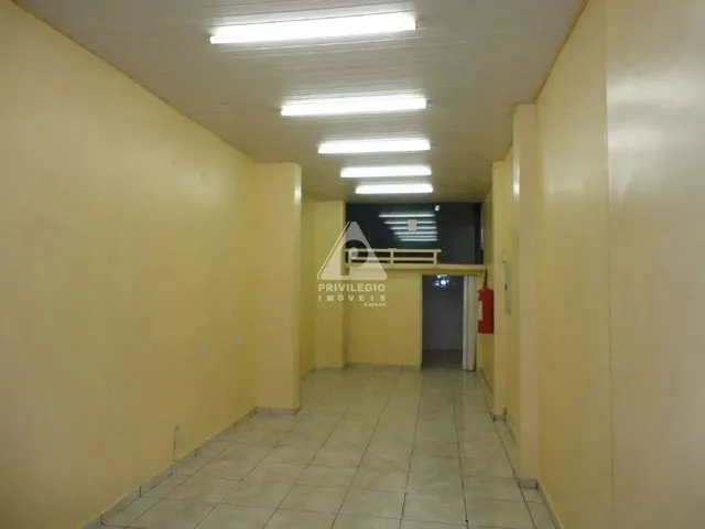 Imagem: Loja À Venda em Excelente Ponto Comercial