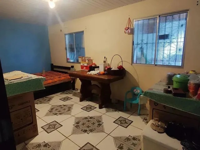 Imagem 11: Imóvel para Venda Tem 200 Metros Quadrados com 3 Quartos em Distrito Industrial