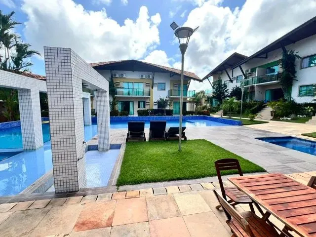 Imagem 1: Casa em Cond. Village - Destacado