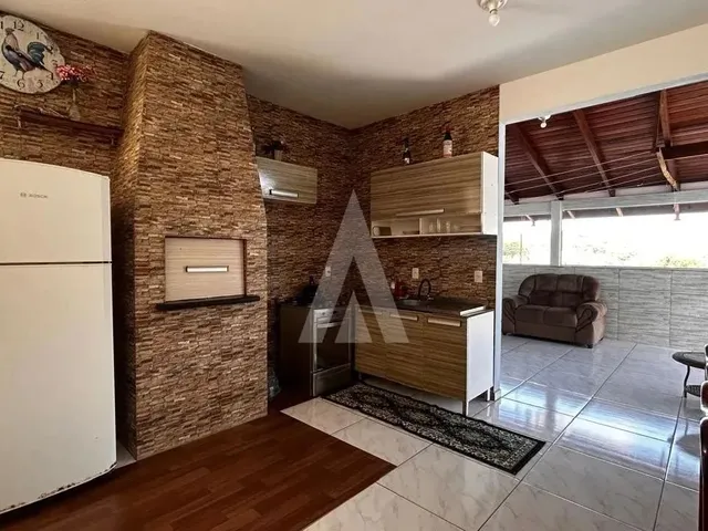 Imagem: Sobrado Mobiliado com 1 Quarto, Ampla Sacada