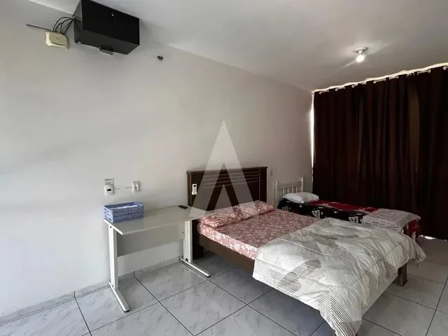 Imagem 11: Sobrado Mobiliado com 1 Quarto, Ampla Sacada, Cozinha, no Bairro...