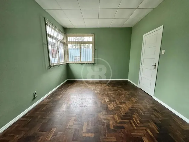 Imagem 8: Casa para Fins Comerciais com 150 M² Privativos e 2 Vagas, Próximo Ao Centro, no Bairro
