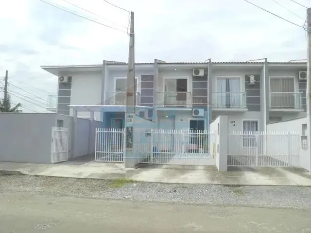 Imagem: Sobrado Geminado C/ 2 Dorm, Sacada, Bairro