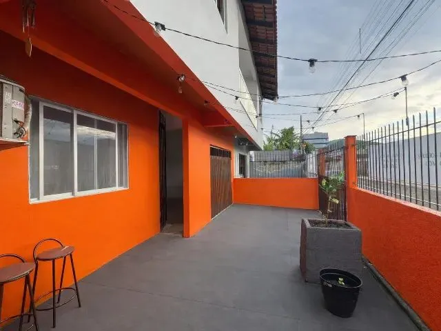 Imagem: Casa Grande e Bem Localizada