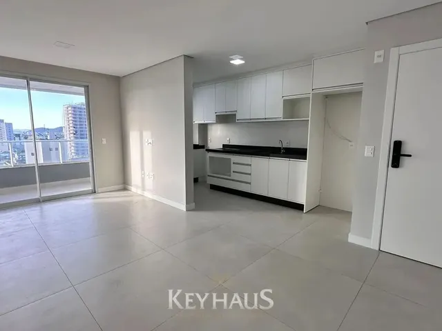 Imagem: Apartamento Semi Mobiliado 02 Suítes