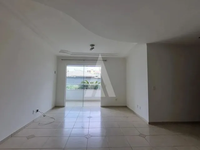 Imagem 16: Apartamento no Bairro Santo Antonio com 3 Quartos, Sendo 1 Suíte, Sacada Com