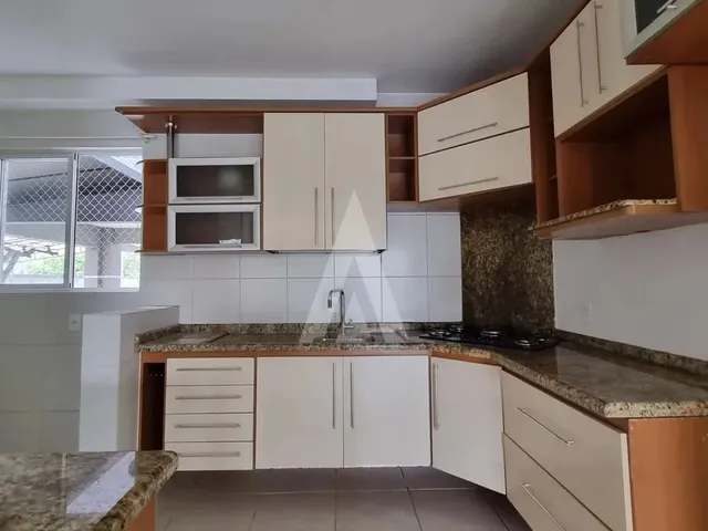Imagem 12: Apartamento no Bairro Santo Antonio com 3 Quartos, Sendo 1 Suíte, Sacada Com